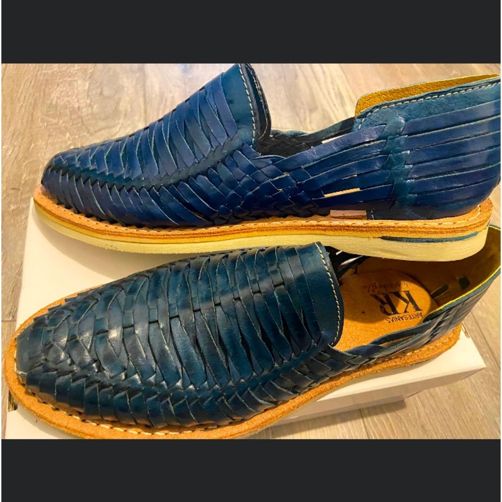 Mexican artesanal shoes